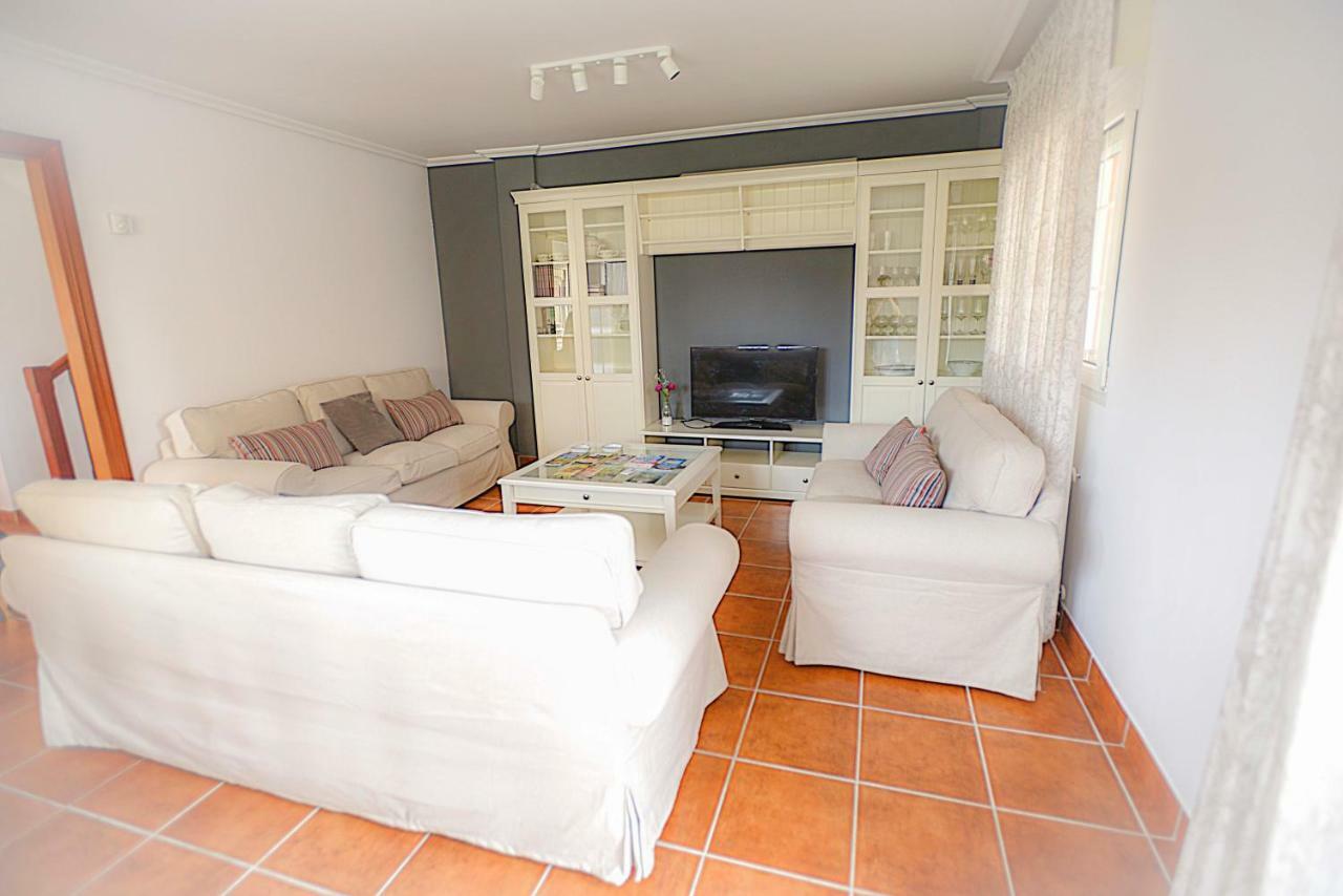 Chalet Junto A Playa De Suances Exteriör bild